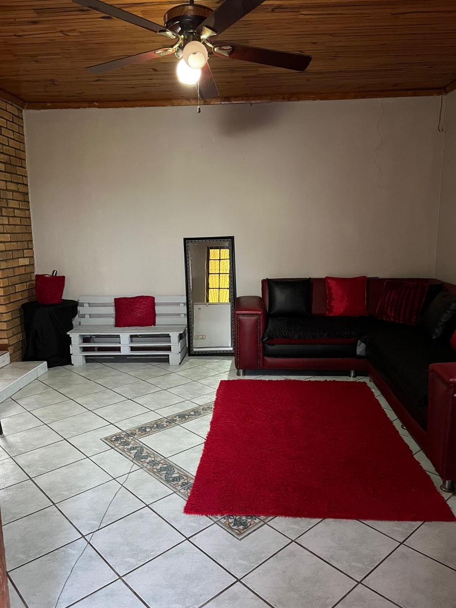 3 Bedroom Property for Sale in Sanctor Eastern Cape